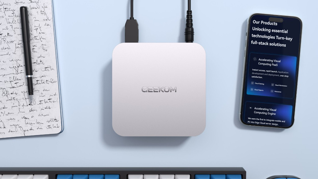 Geekom mini PC A6 with Ryzen 7 6800H