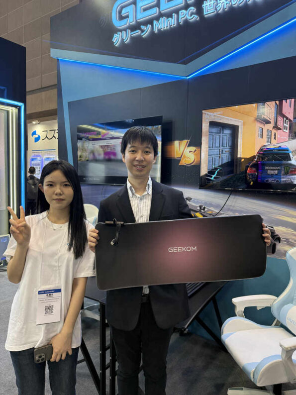 Interactive photo of exhibitors on site